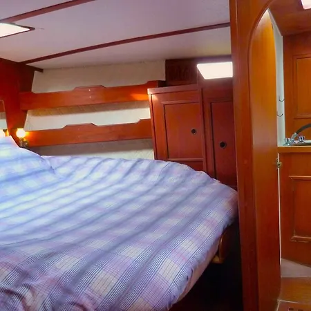 Bateau D'hôtes Fisaloey Bateau-hôtel